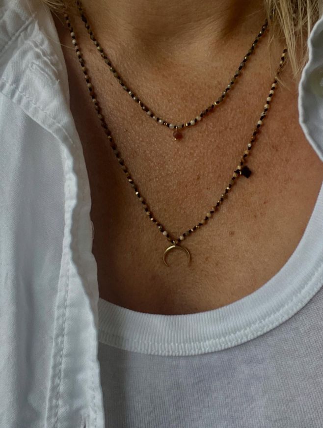 Nové kombinovatelné řetízky v podzimních barvách. 🍂 Jaspis, turmalín, rodochrozit… Vše najdete po jednom kuse na eshopu....